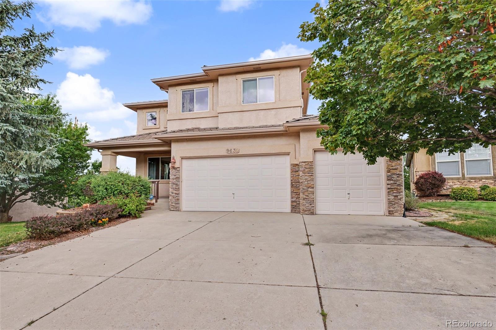9630 Hollyleaf Court