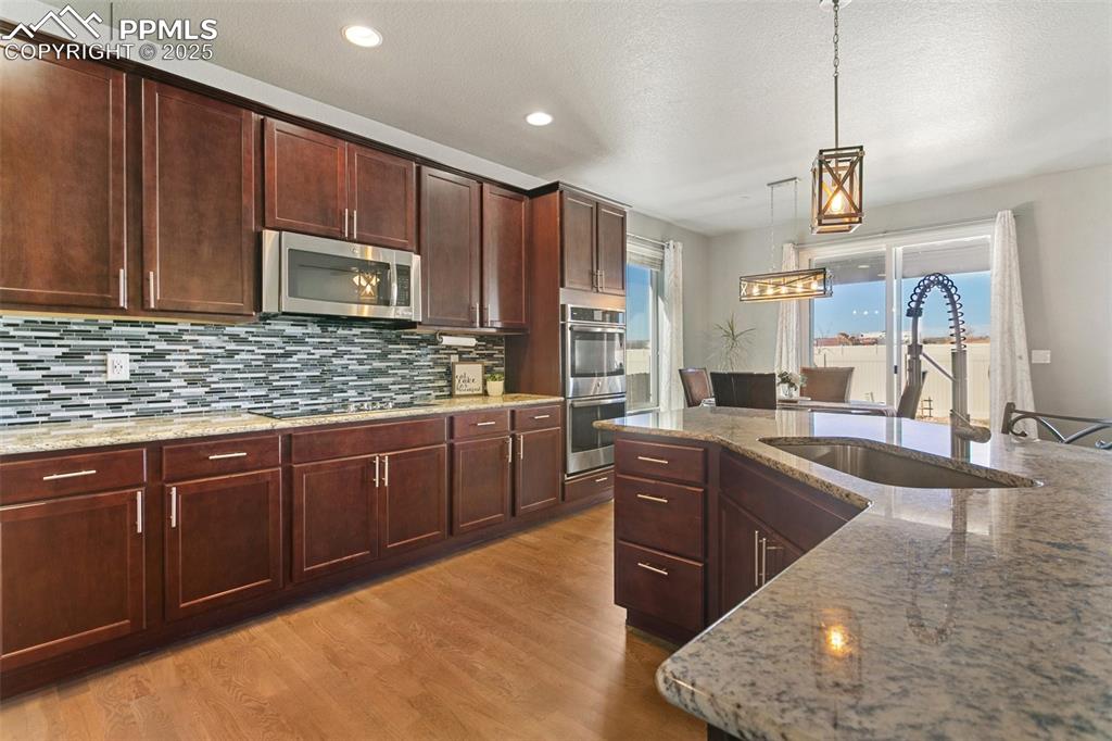 8042 Hardwood Circle