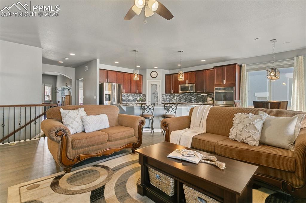 8042 Hardwood Circle