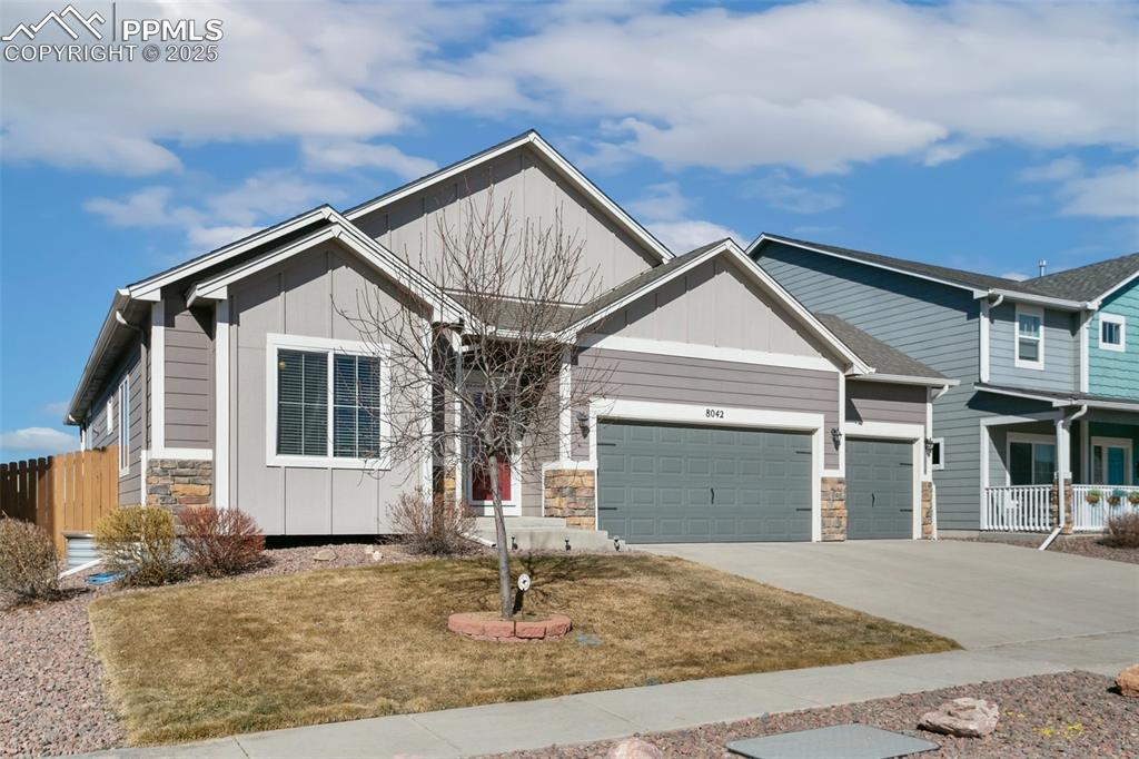 8042 Hardwood Circle
