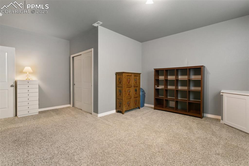8042 Hardwood Circle