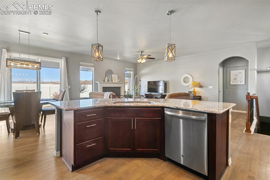 8042 Hardwood Circle