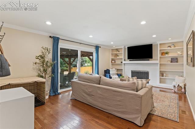 3360 Springridge Circle