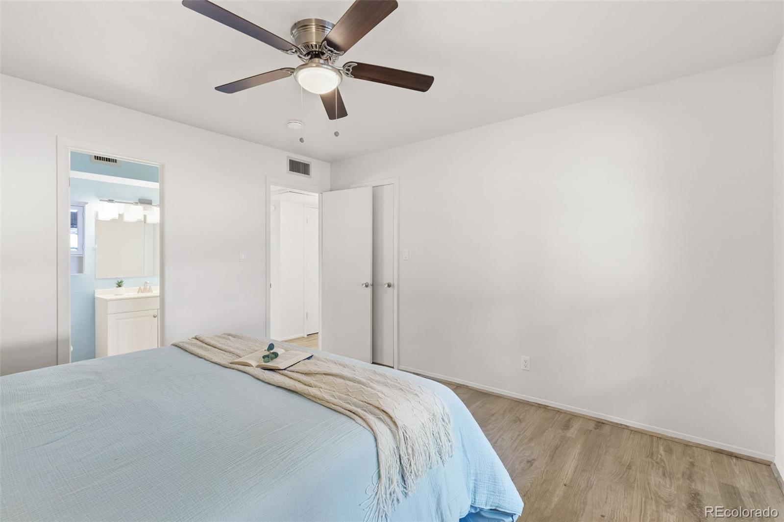 2902 Airport Road Unit: 136