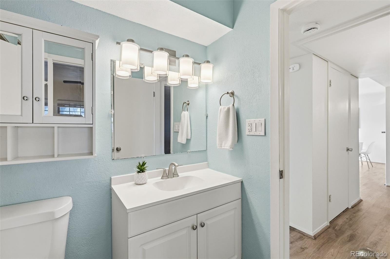 2902 Airport Road Unit: 136