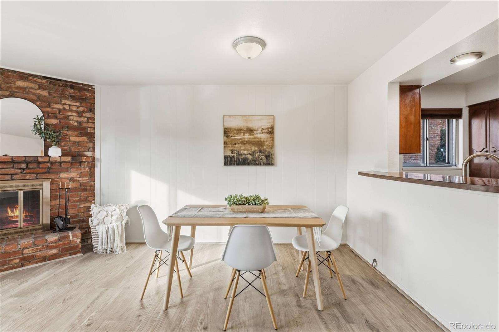 2902 Airport Road Unit: 136