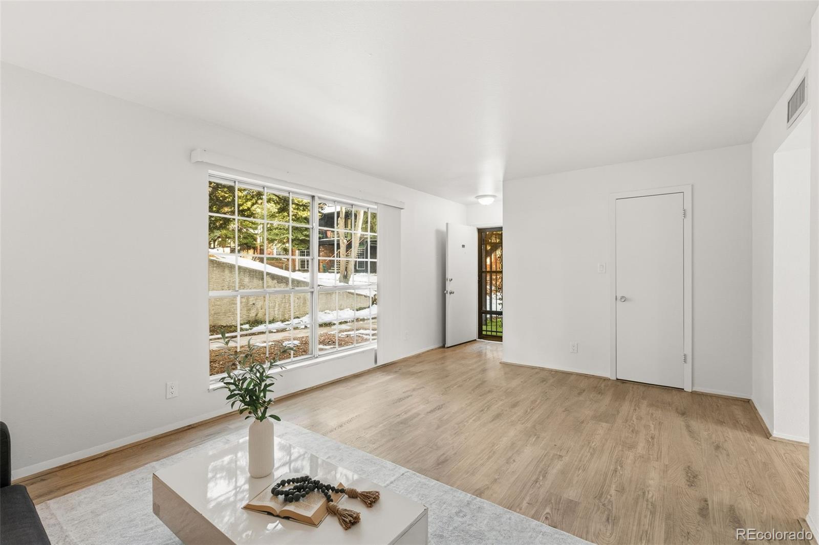2902 Airport Road Unit: 136