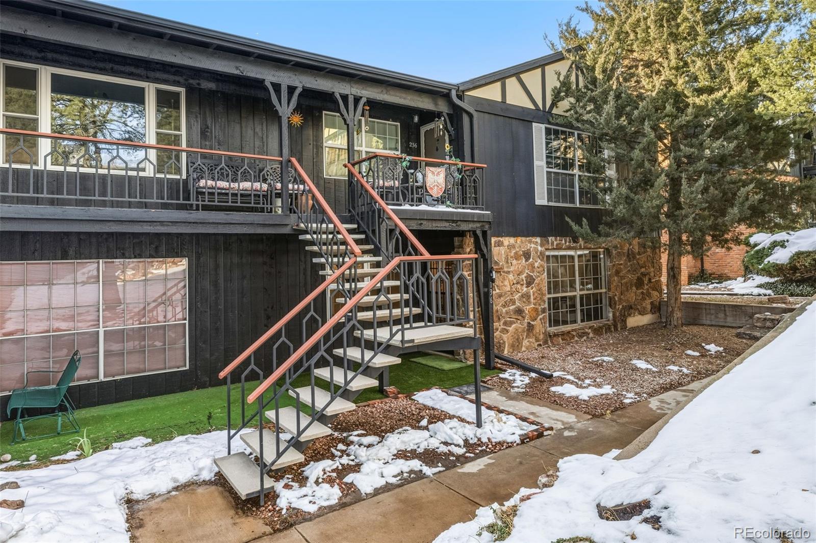 2902 Airport Road Unit: 136