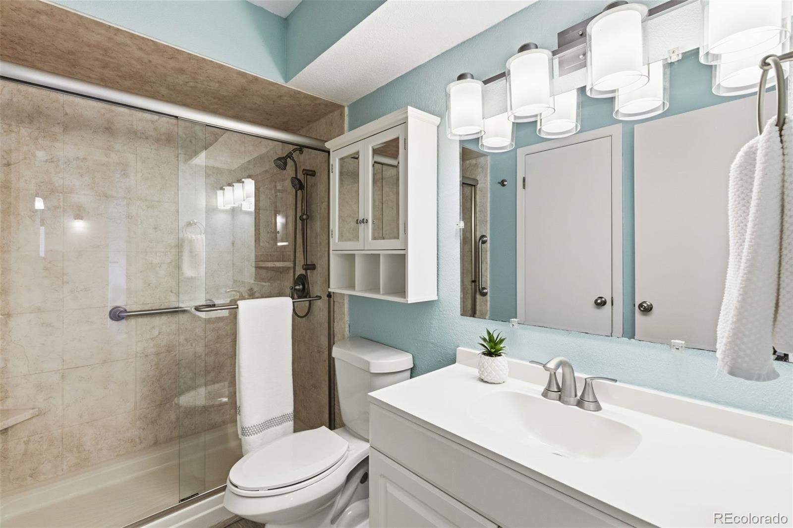 2902 Airport Road Unit: 136
