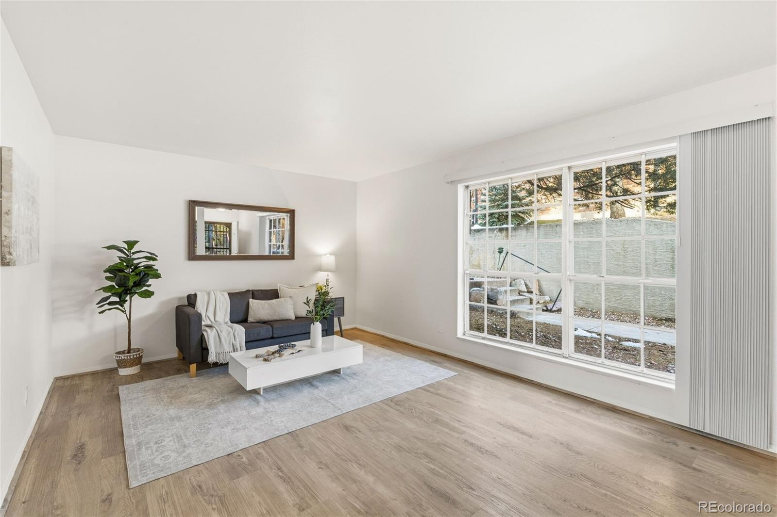 2902 Airport Road Unit: 136