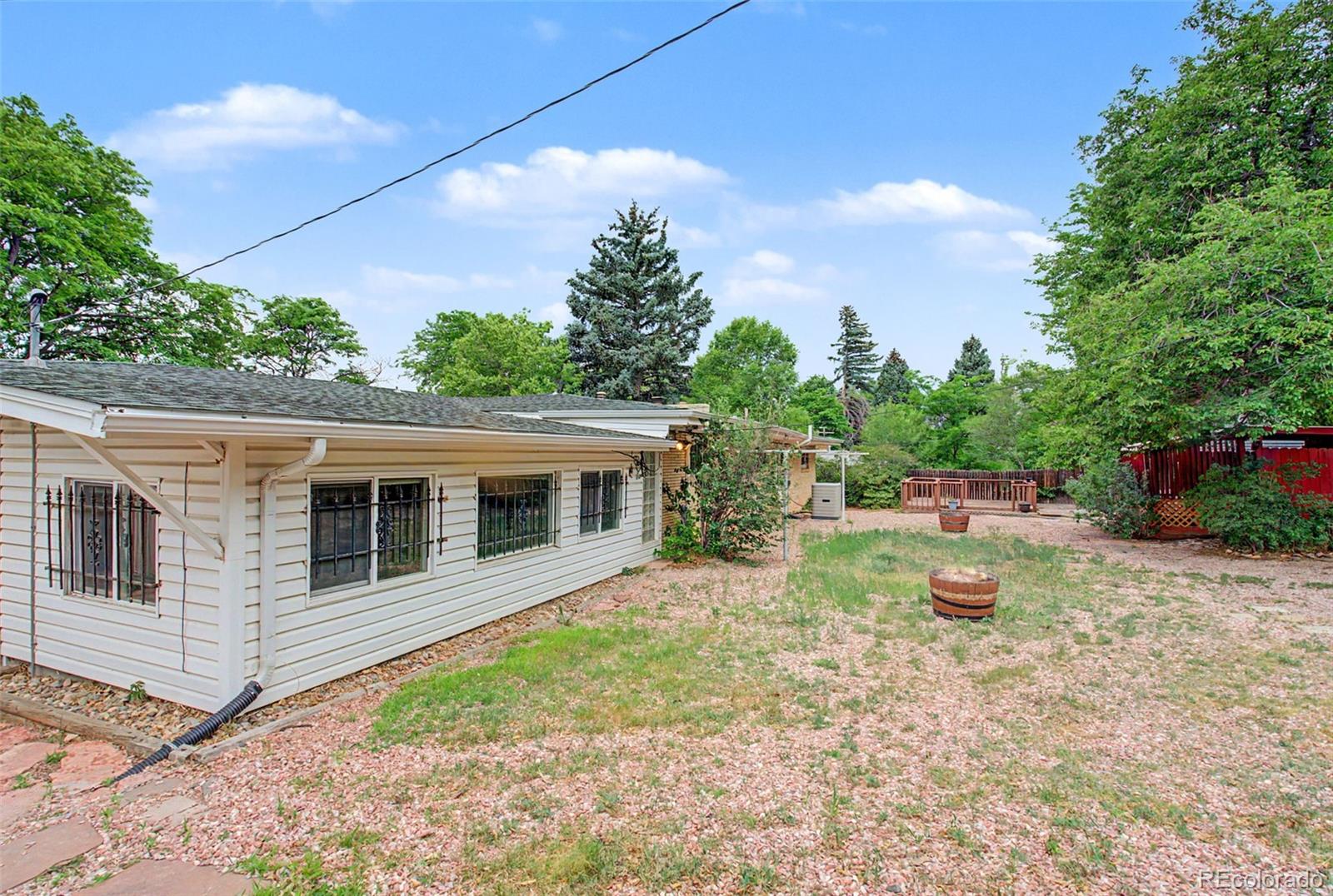 1118 Acacia Drive