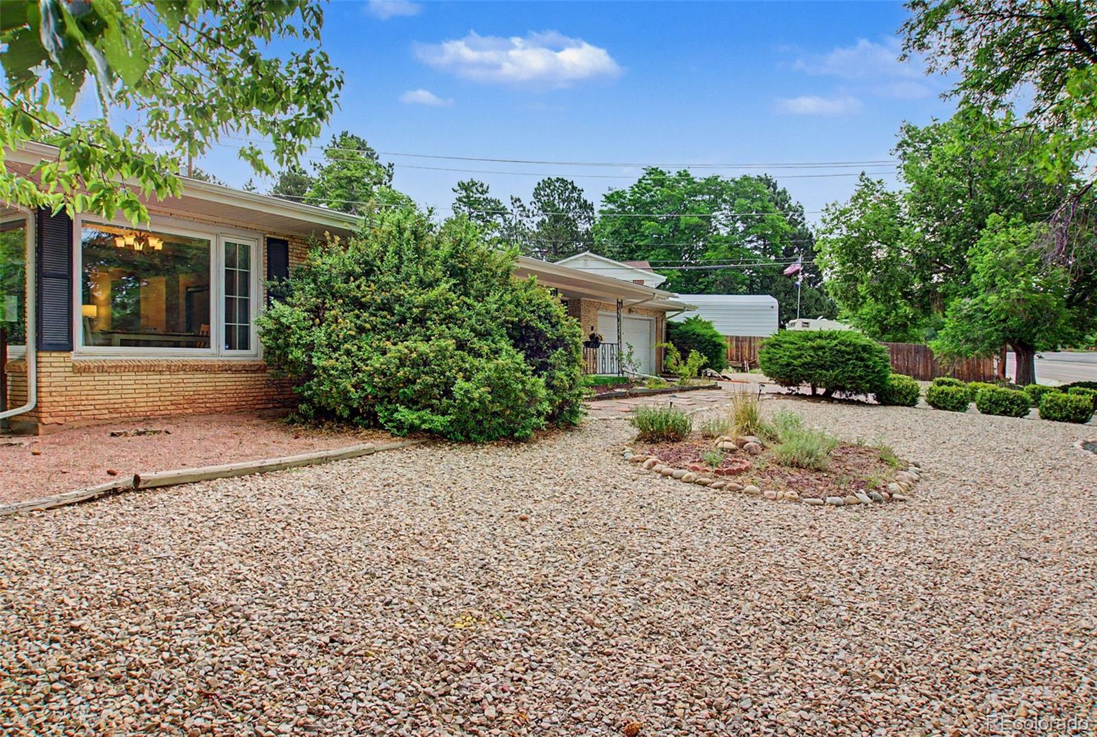1118 Acacia Drive