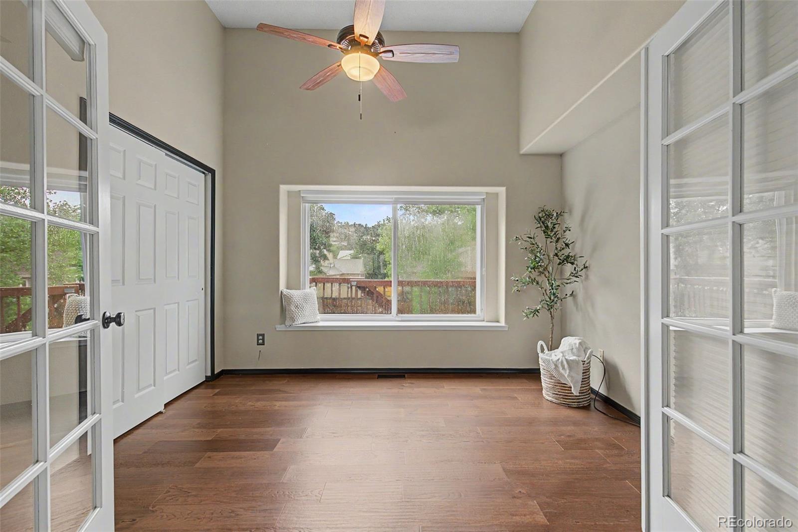 1280 Carlson Drive
