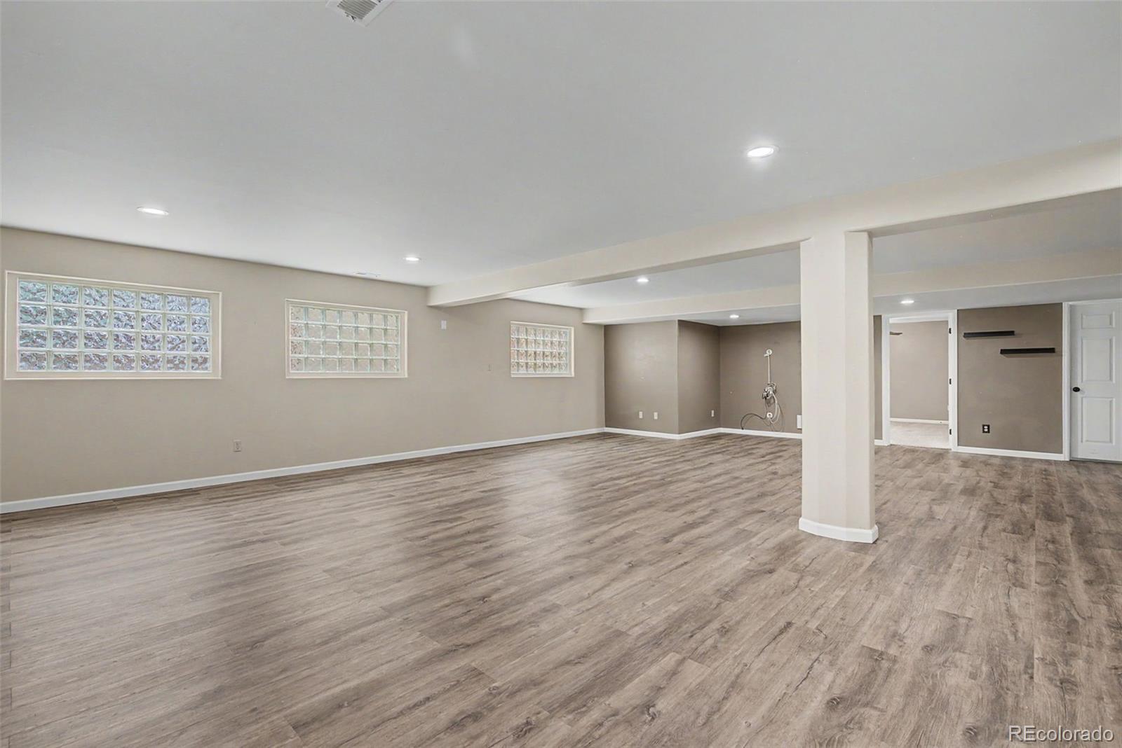 1280 Carlson Drive
