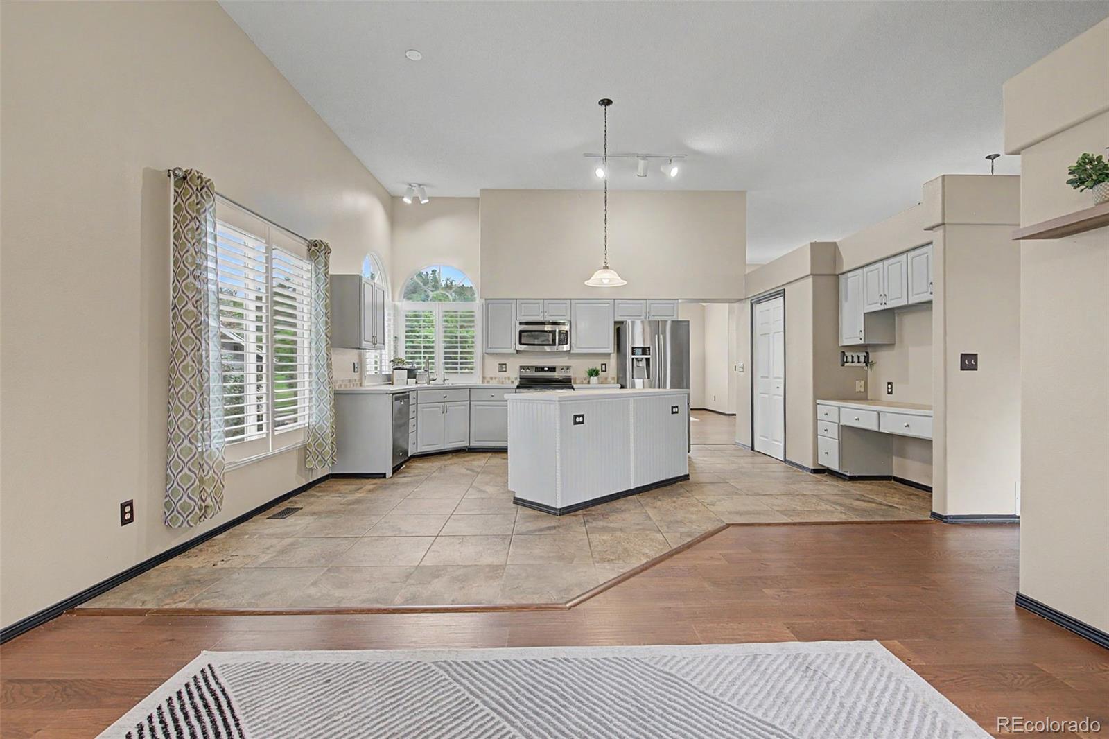 1280 Carlson Drive