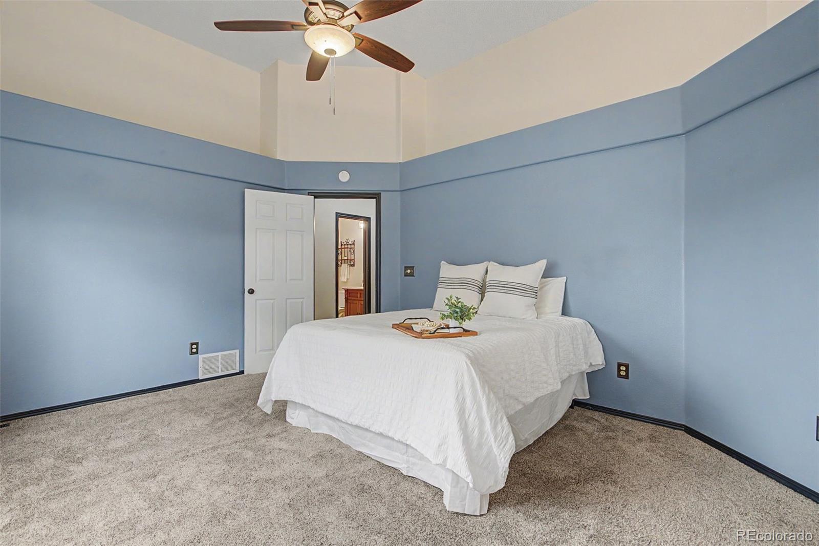 1280 Carlson Drive