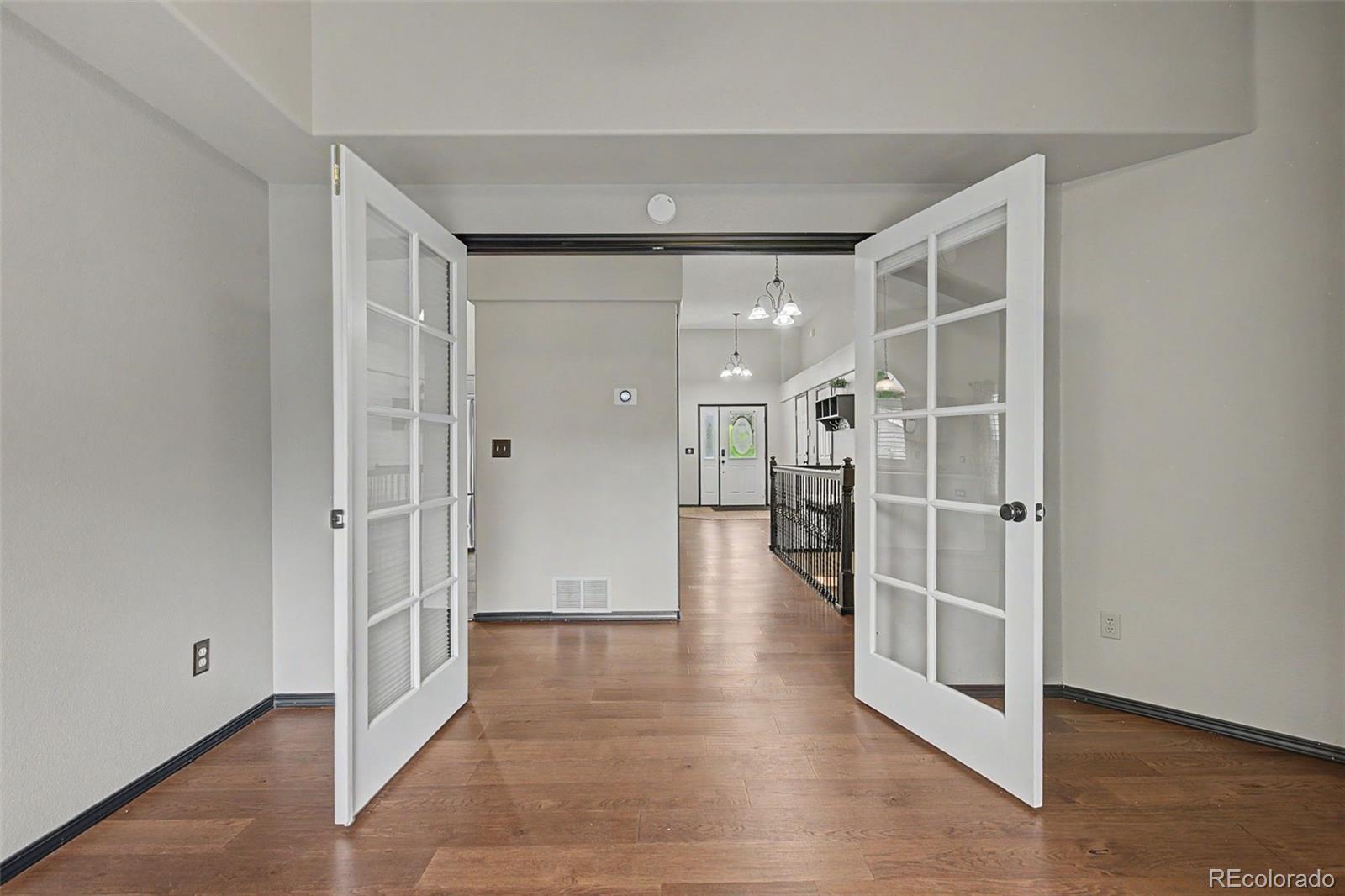 1280 Carlson Drive