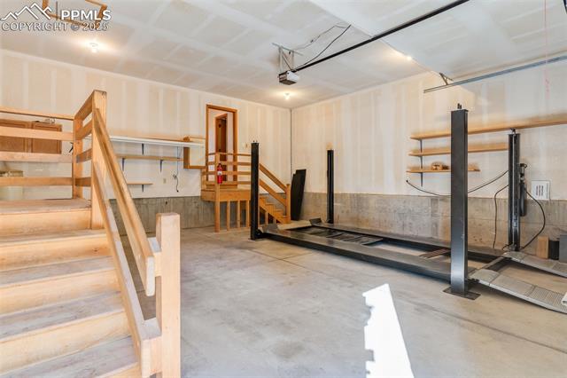 4516 Constitution Avenue