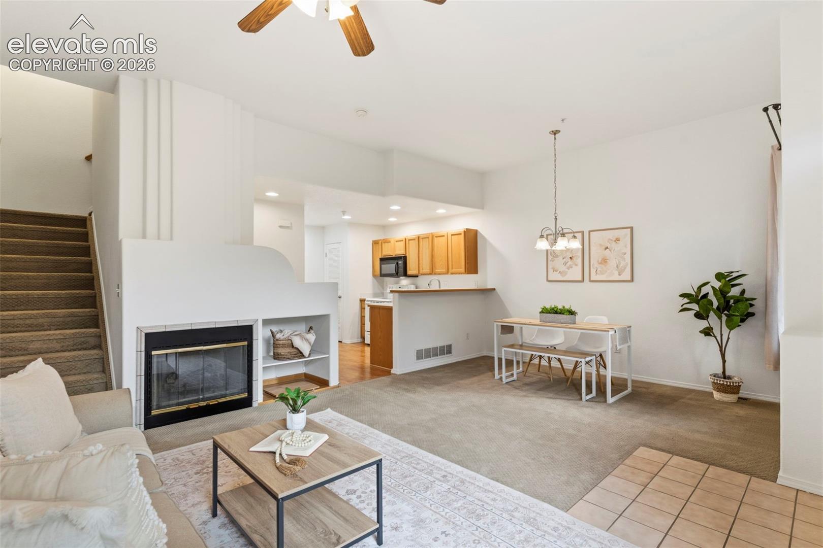 1508 Courtyard Heights
