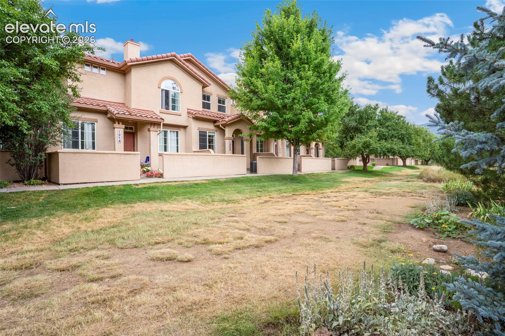 1508 Courtyard Heights