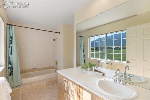 330 Cobblestone Drive