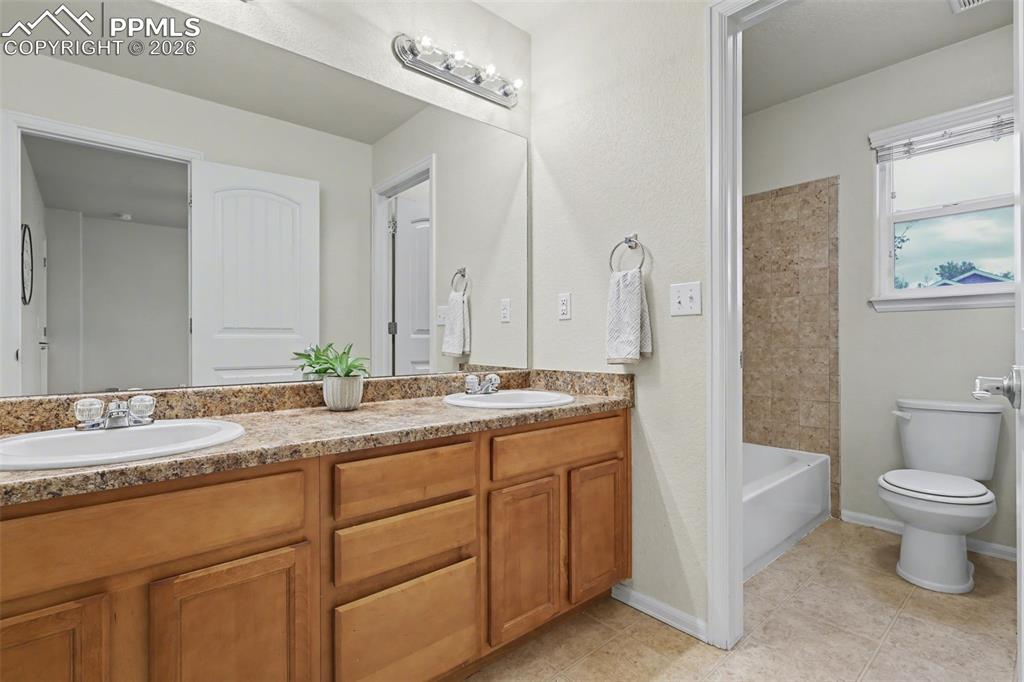 2465 Sierra Springs Drive