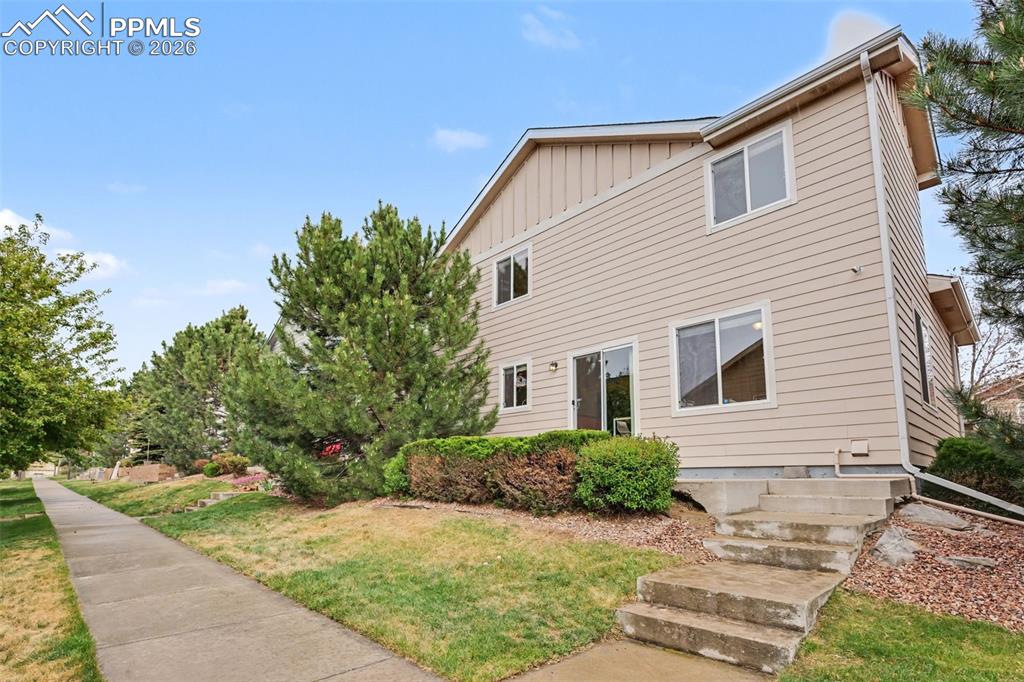 2465 Sierra Springs Drive