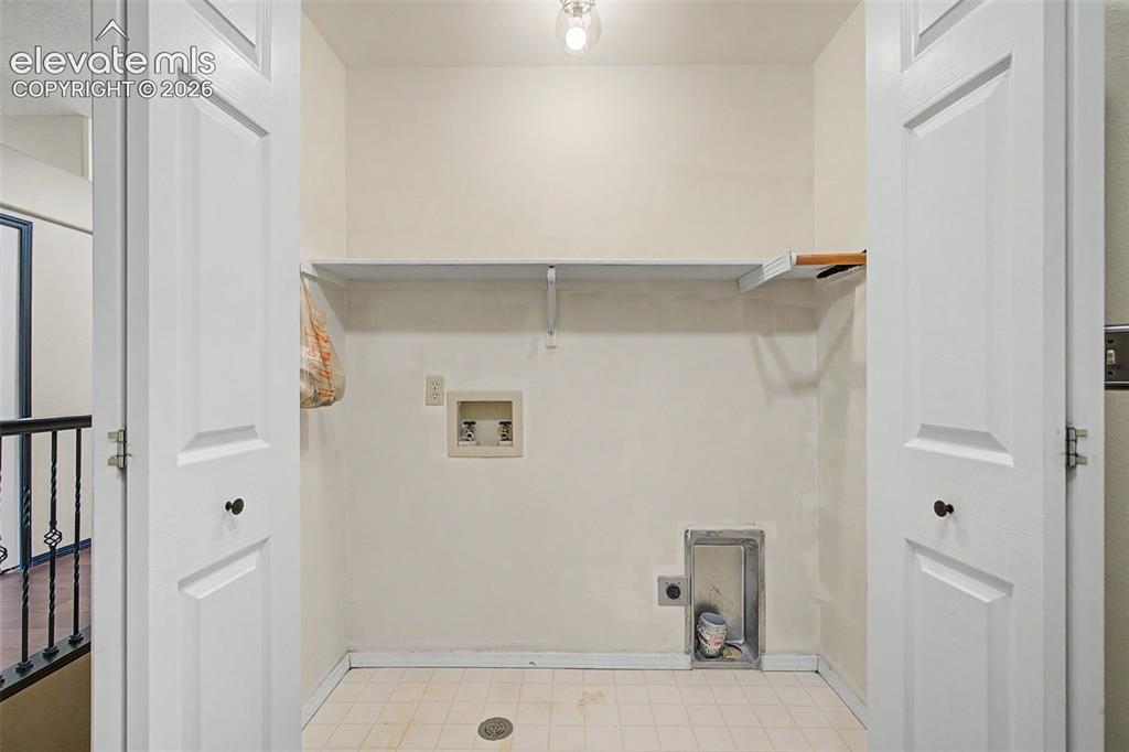 1280 Carlson Drive