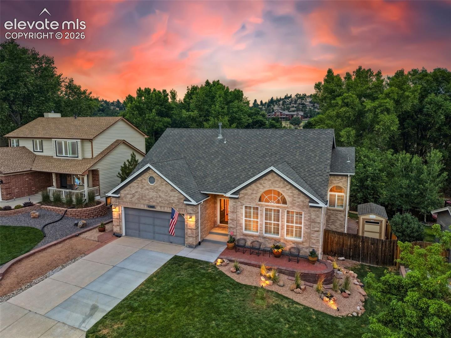1280 Carlson Drive