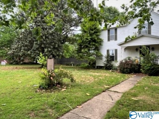 12 Main Street, Madison