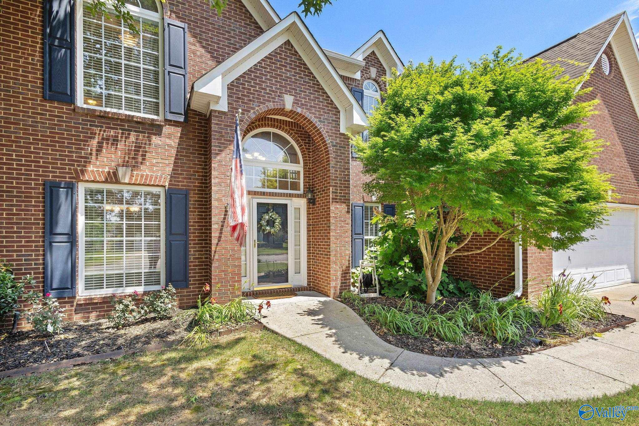 5005 Creekstone Drive