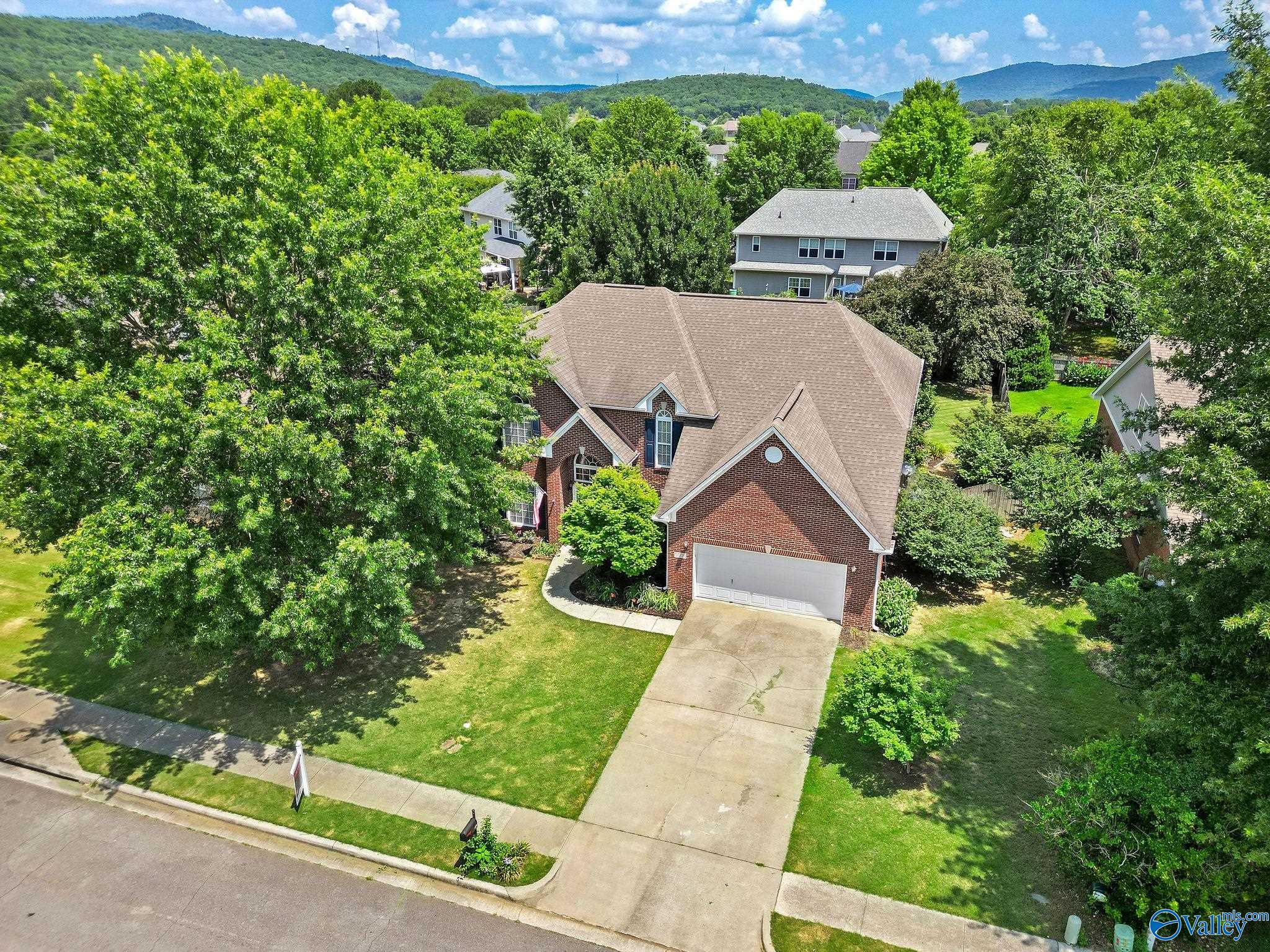 5005 Creekstone Drive