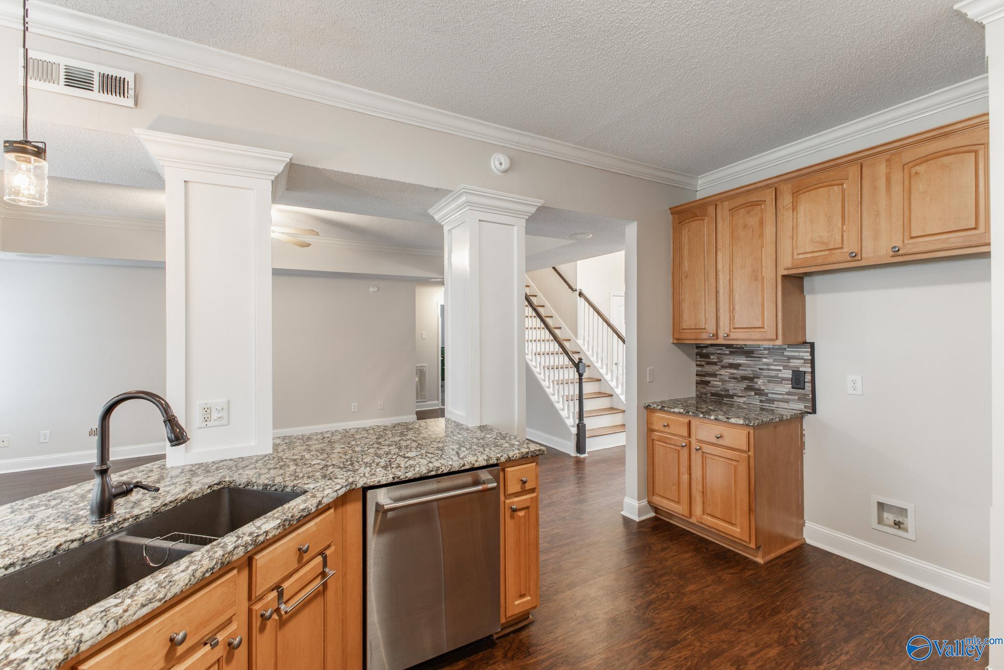 5005 Creekstone Drive