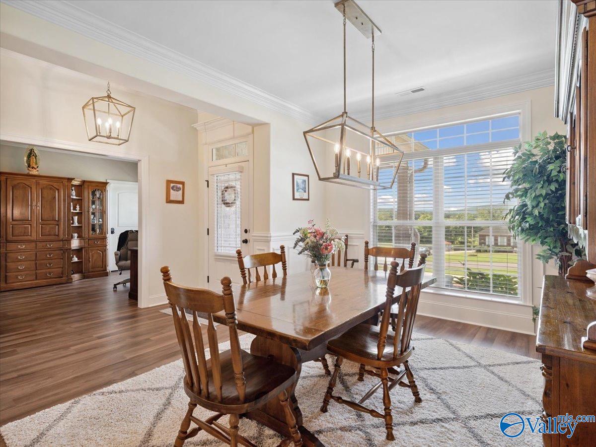 101 Cottage Garden Court