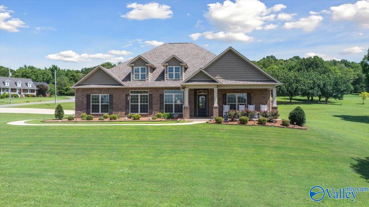 101 Cottage Garden Court