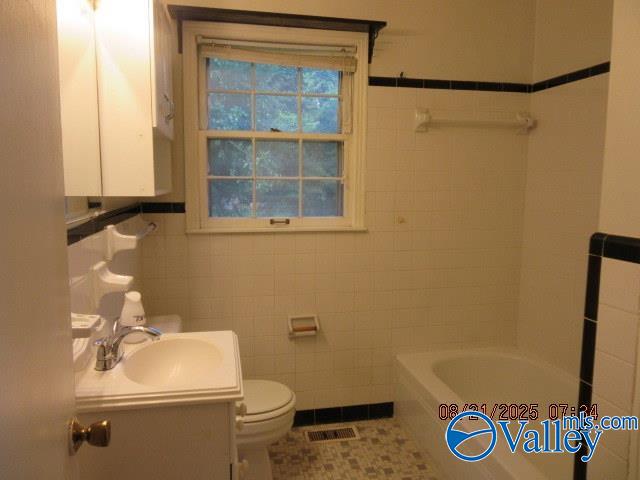 4612 NW Daugette Drive