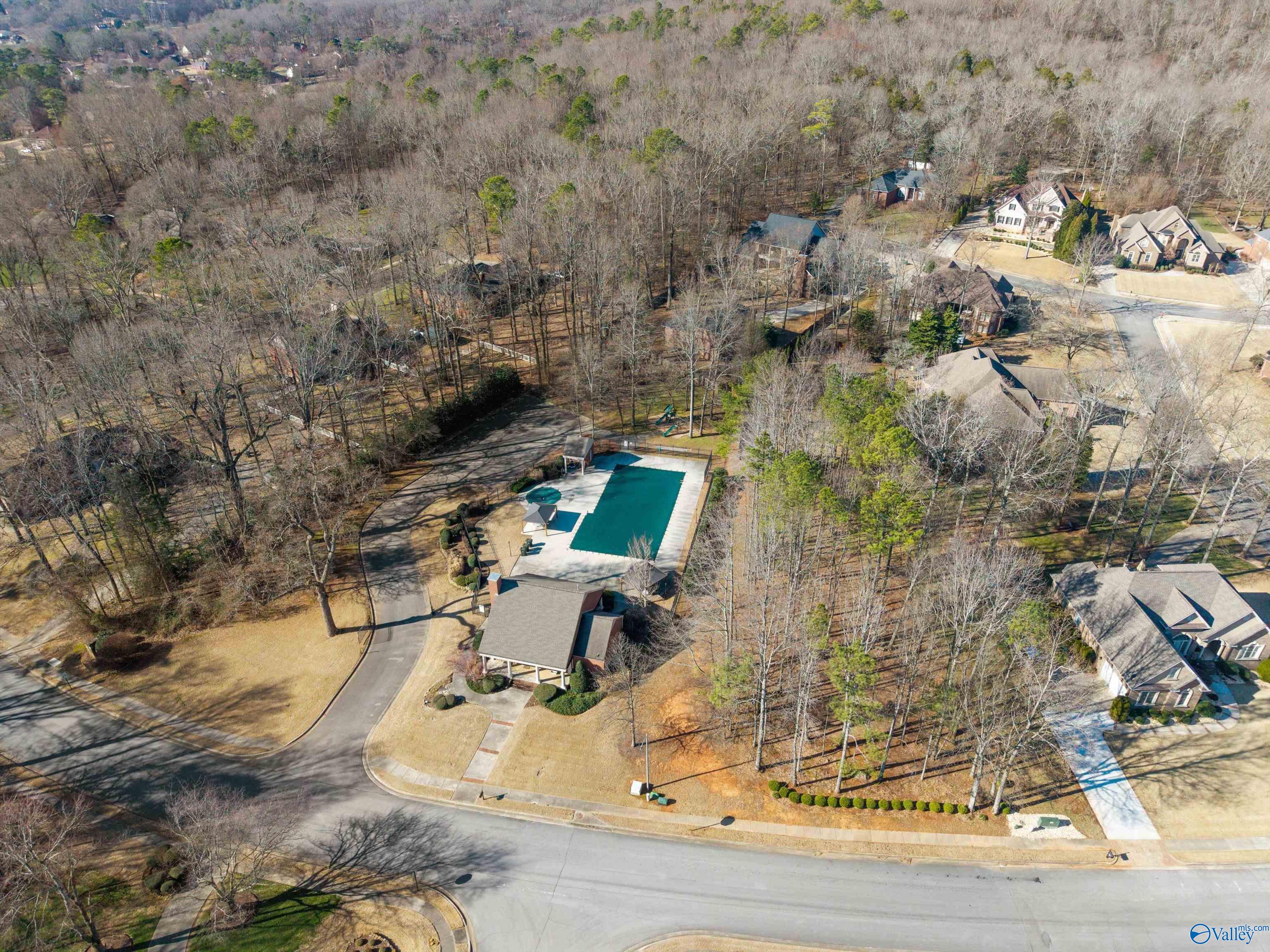253 Wedgewood Terrace Road
