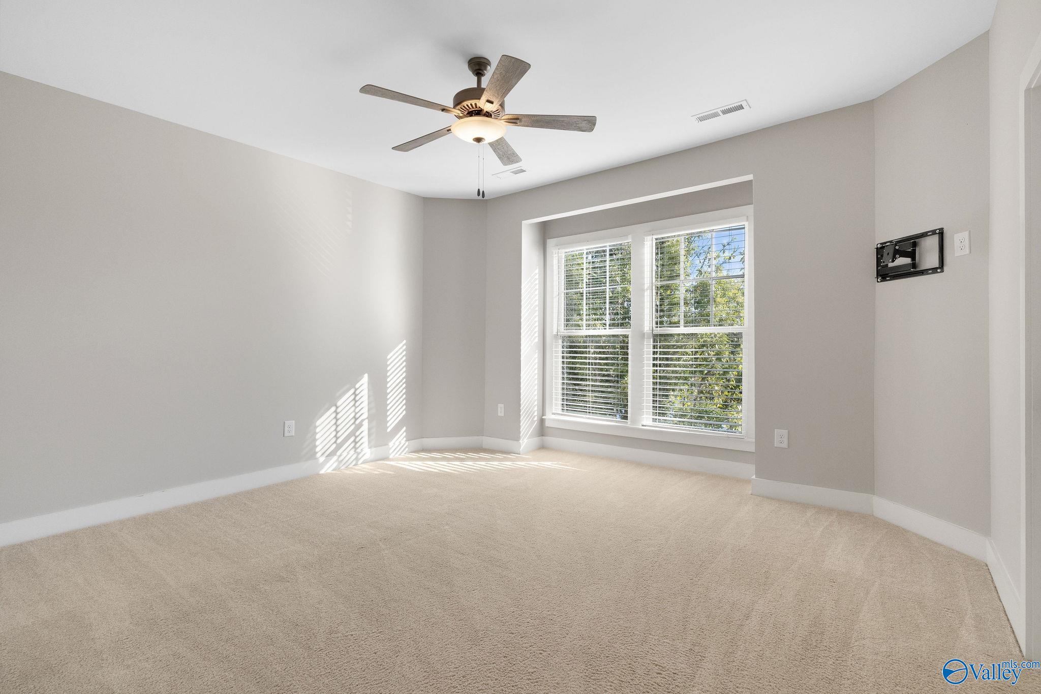 190 Kearny Street, Madison