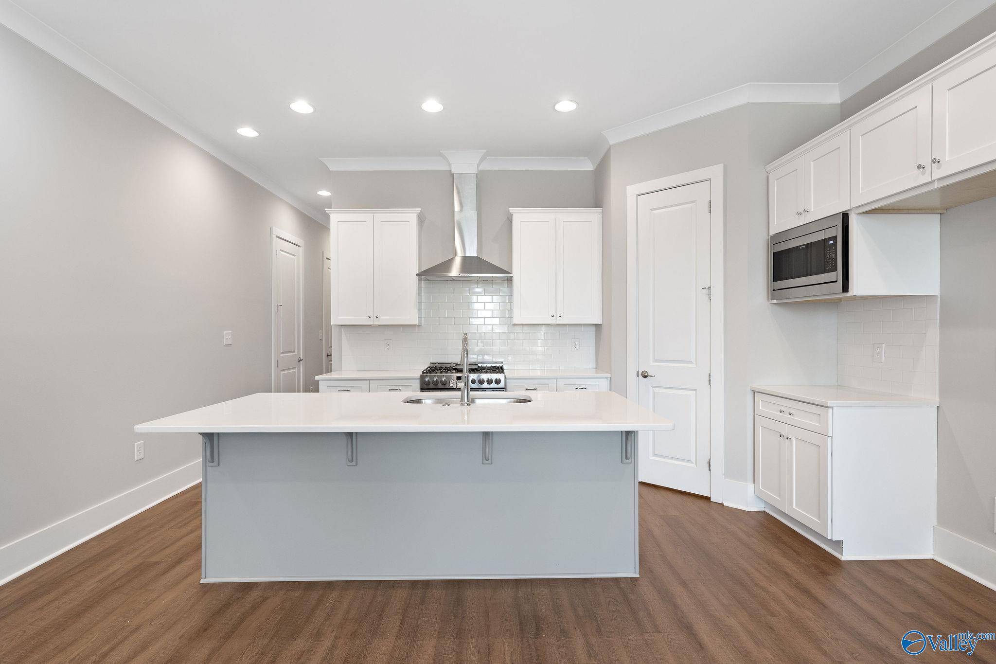 190 Kearny Street, Madison