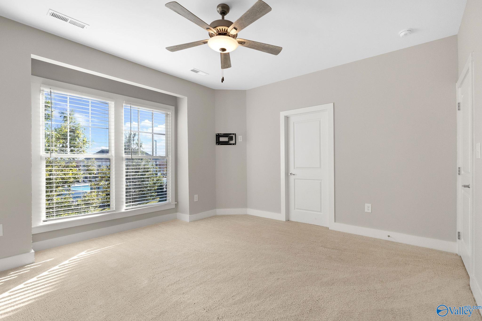 190 Kearny Street, Madison