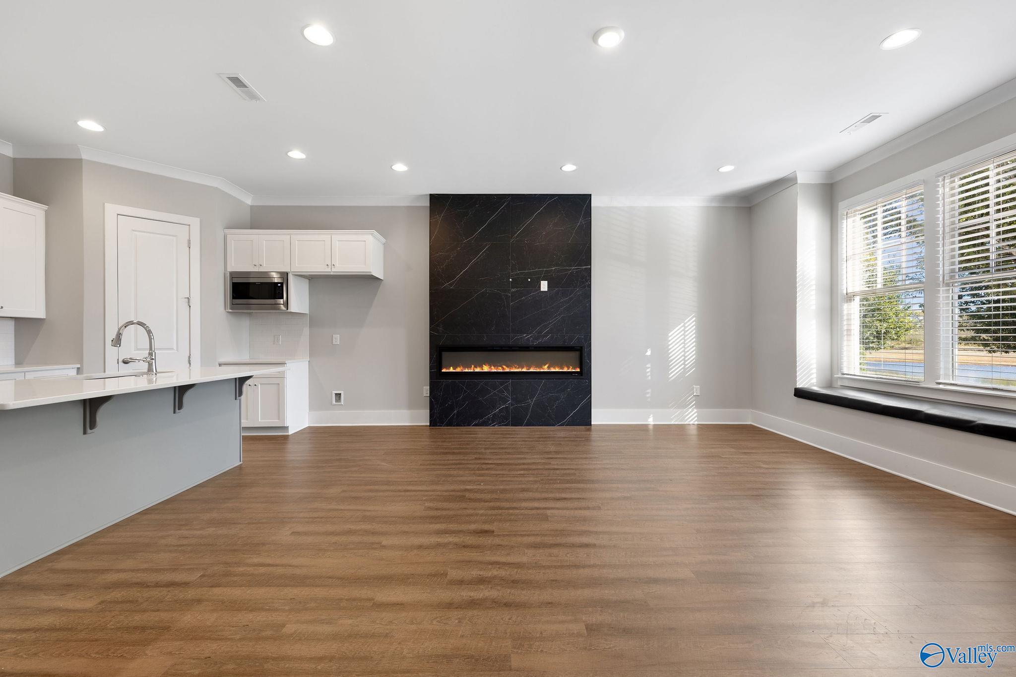 190 Kearny Street, Madison