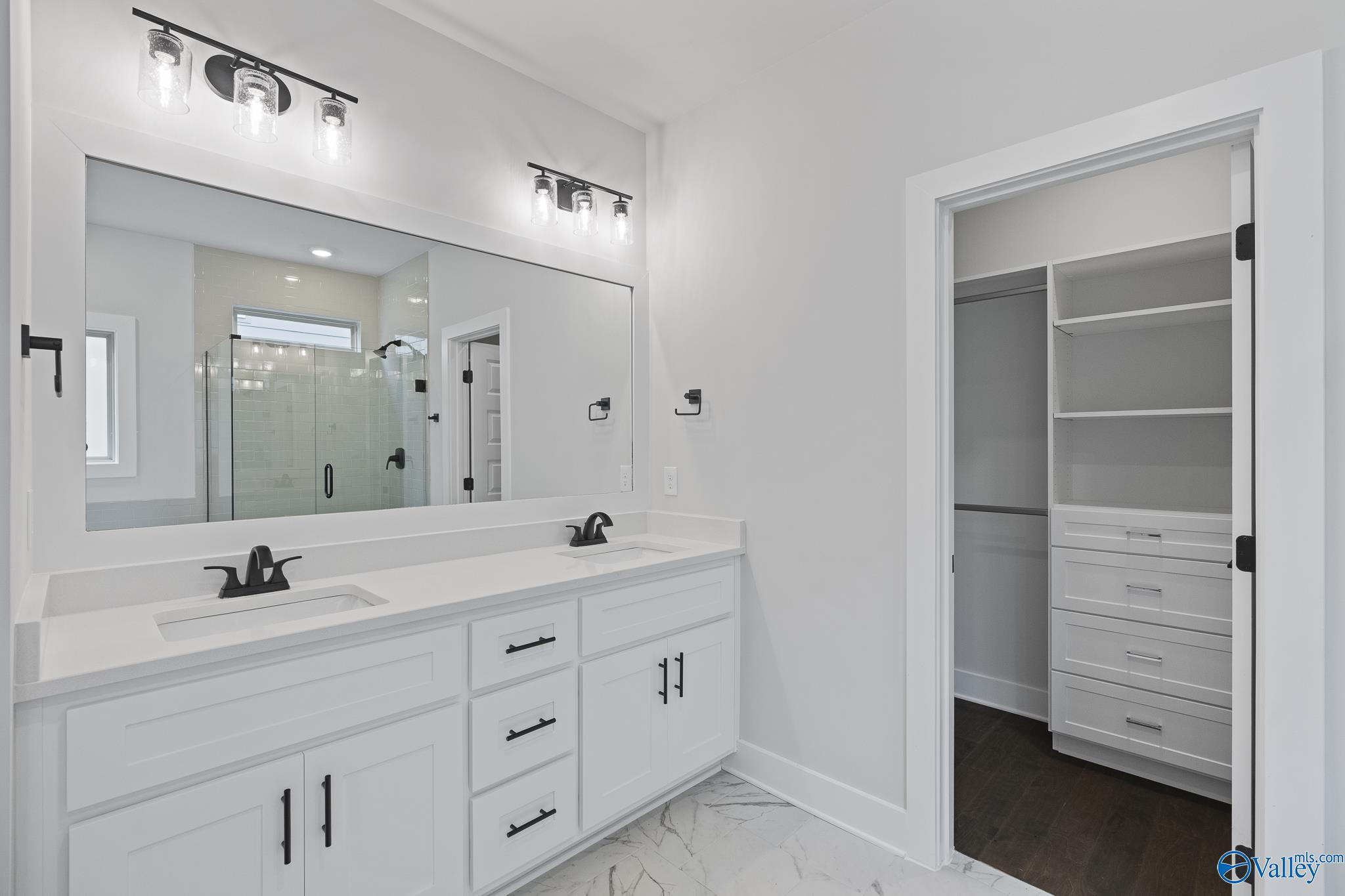 1614 Bridgedale Street NE