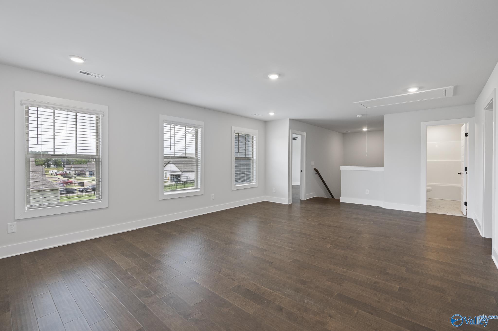 1614 Bridgedale Street NE