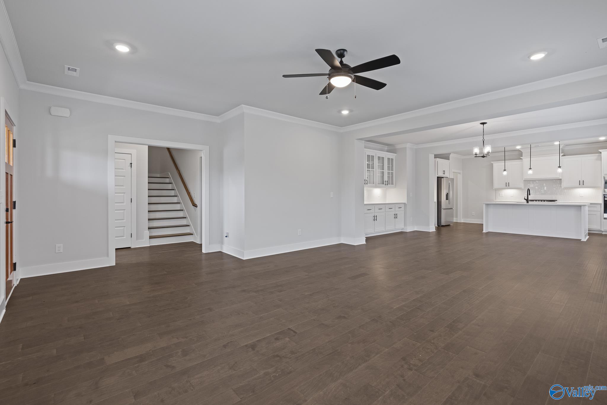 1614 Bridgedale Street NE