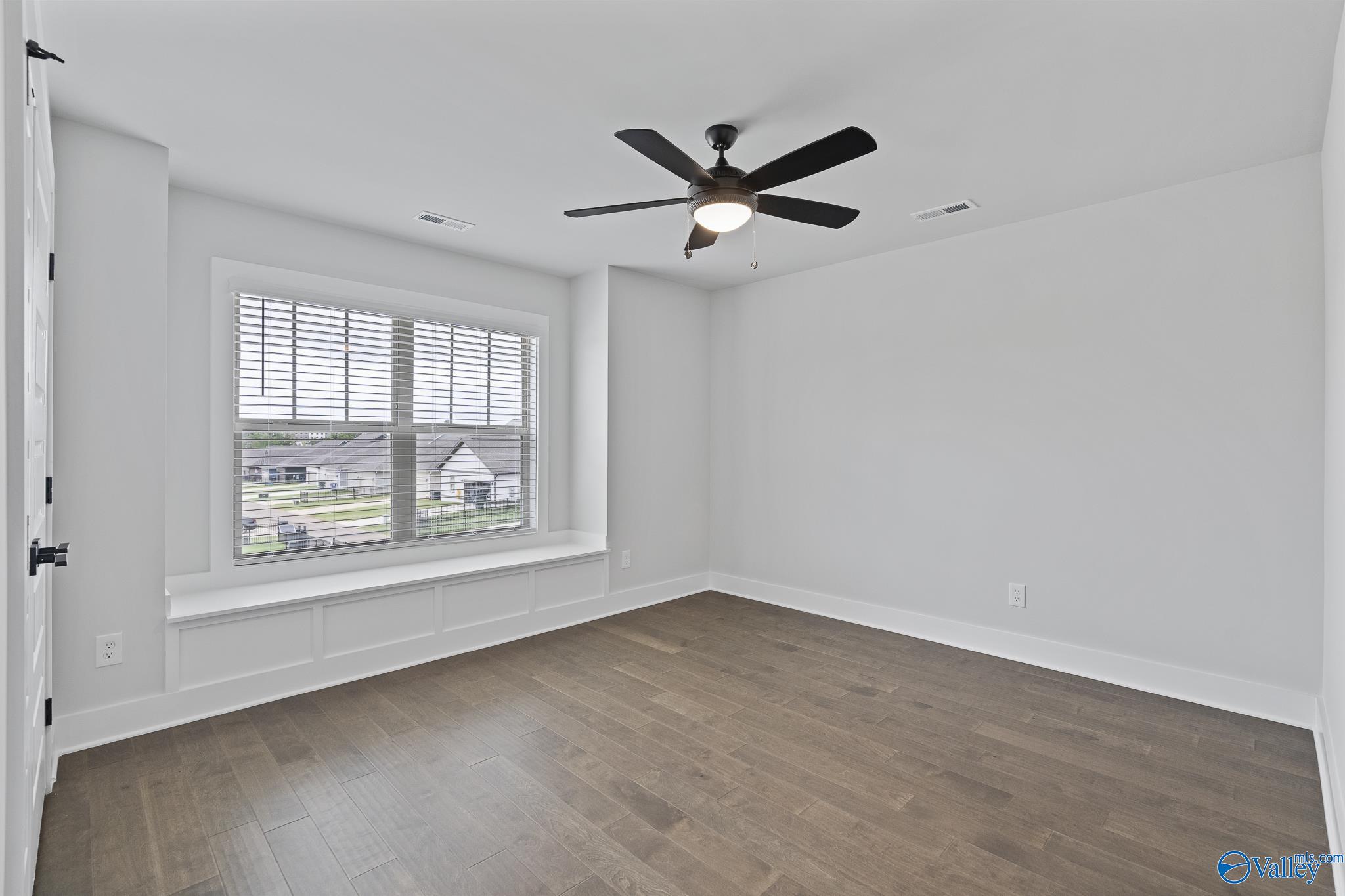 1614 Bridgedale Street NE