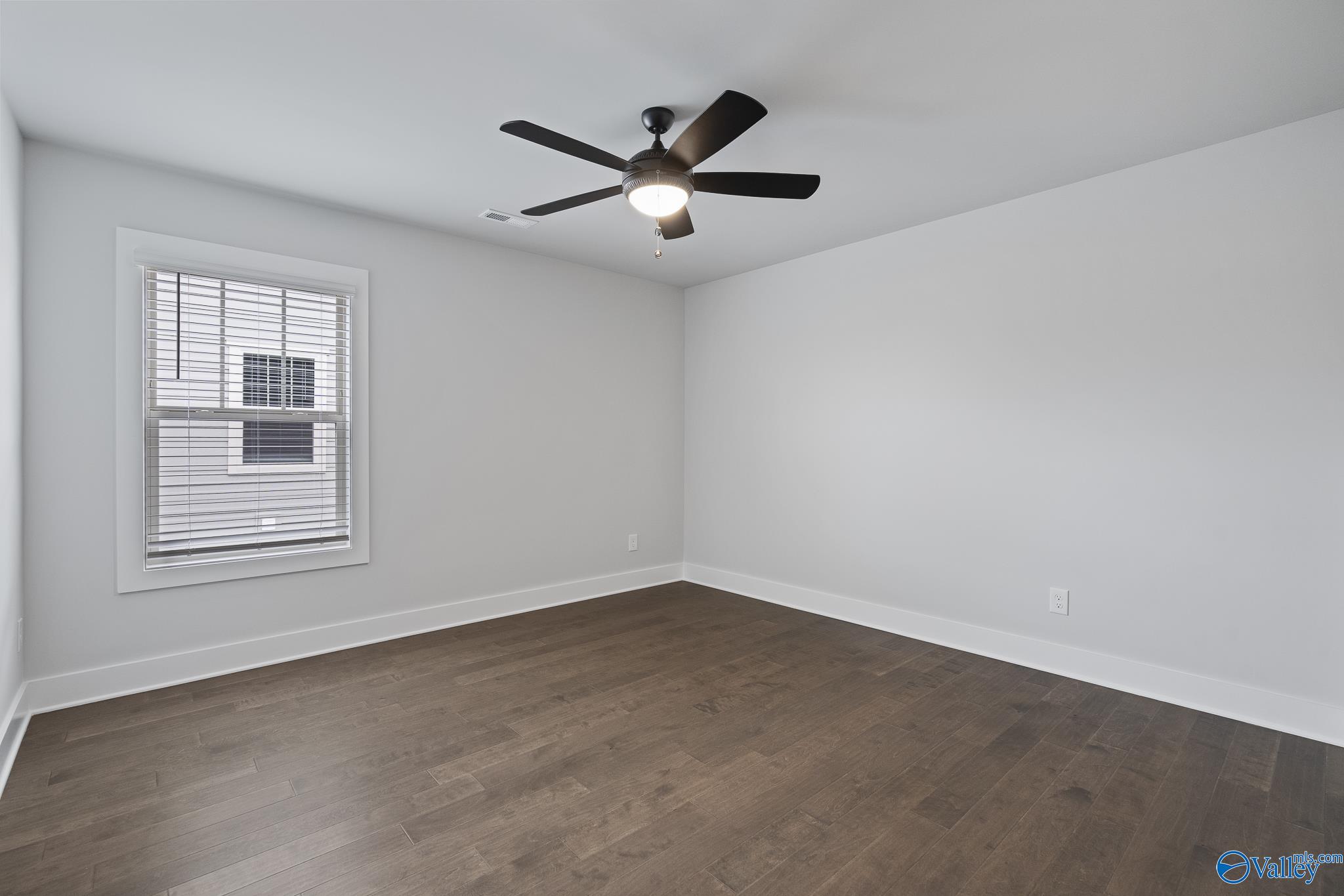 1614 Bridgedale Street NE