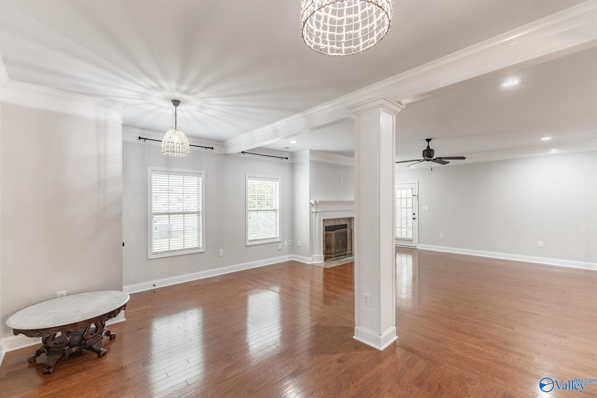 123 Chelsea Park Row