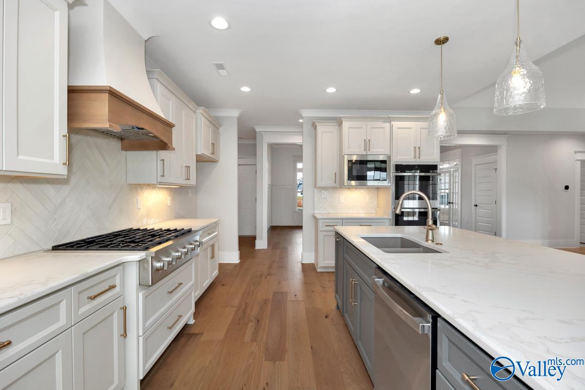 147 Lanwood Drive