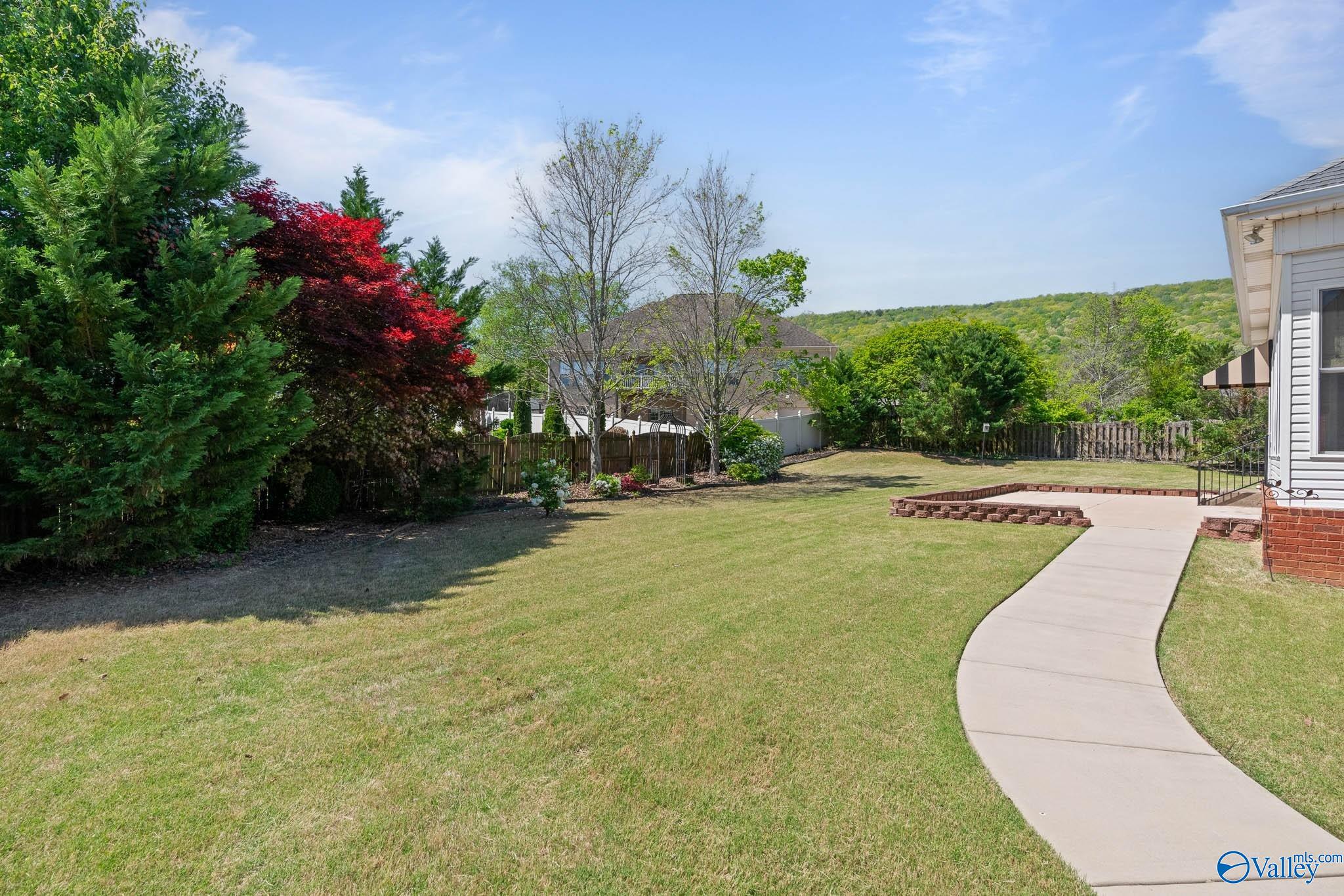 4402 Cove Nestle Drive SE