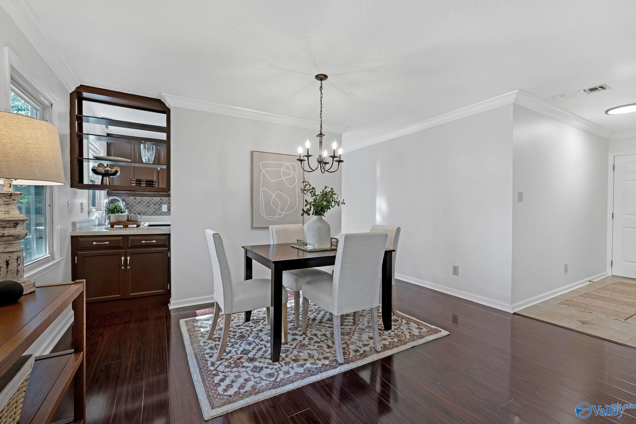 2140 Greenwood Place SW